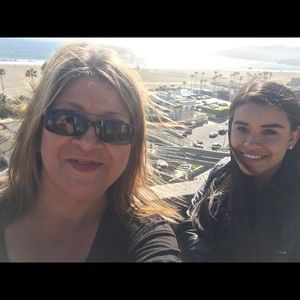 Meet your Posher, Sylvia